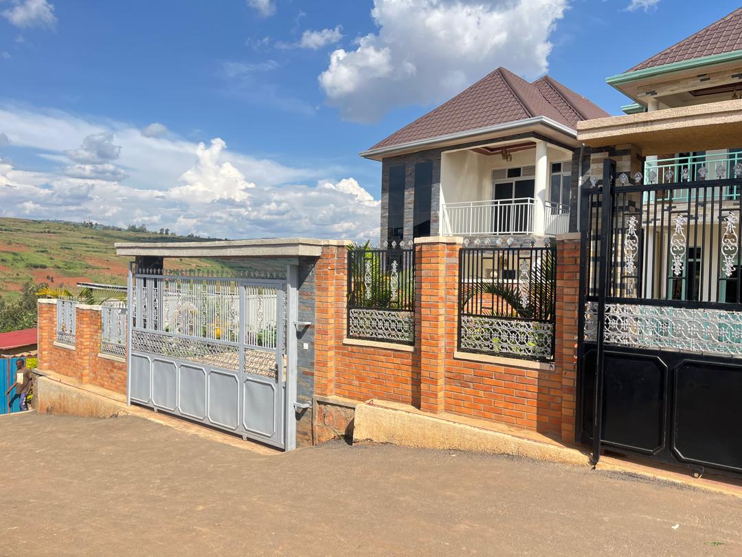 Residential House for Sale in Kagugu — photo 2