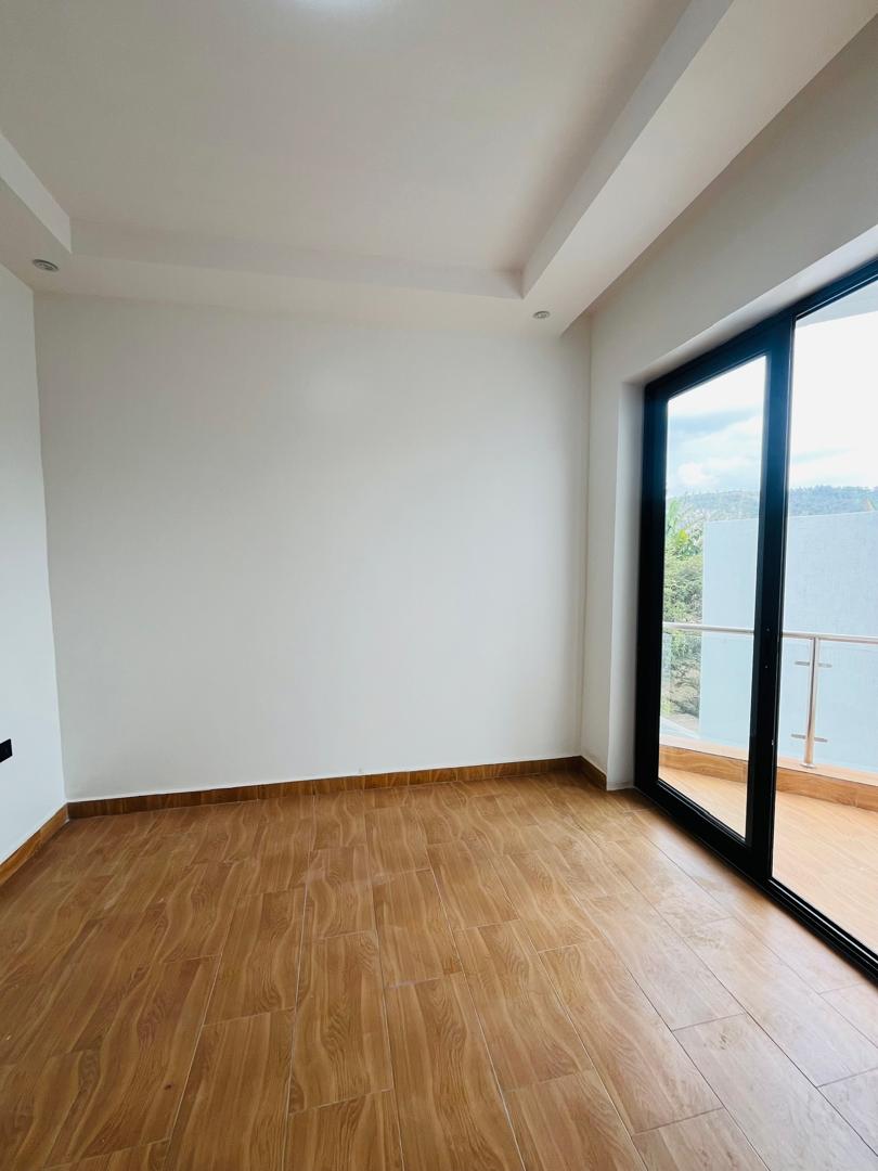 Family Home for Sale in Kigali – Kicukiro, Kagarama — photo 10