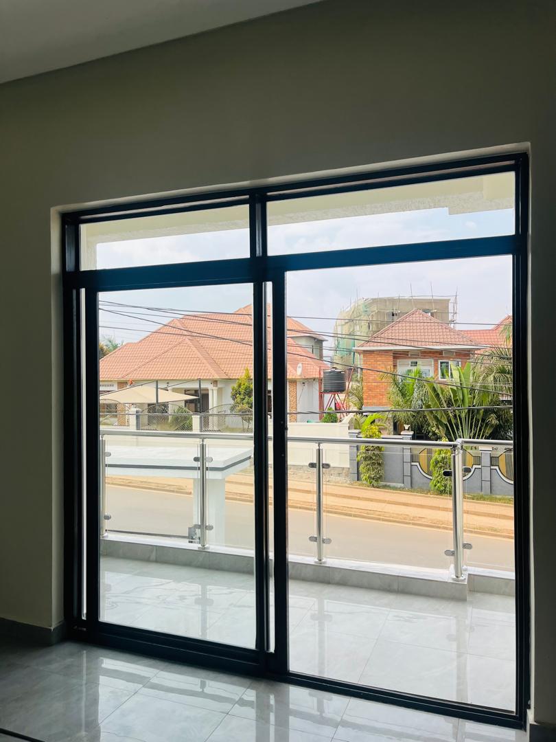 Luxury Villa for Sale in Kagarama, Kigali — photo 11