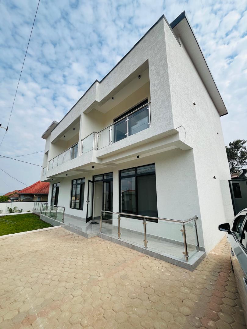 Luxury Villa for Sale in Kagarama, Kigali — photo 2