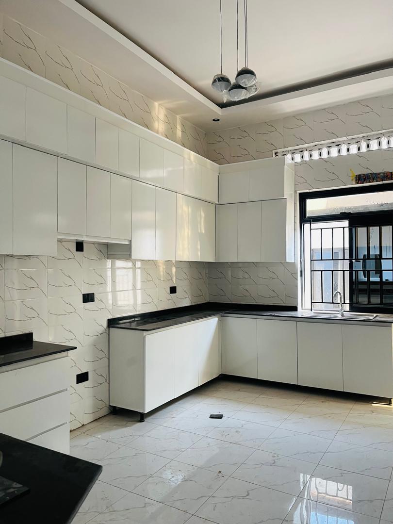Modern Villa for sale in Kicukiro — photo 7