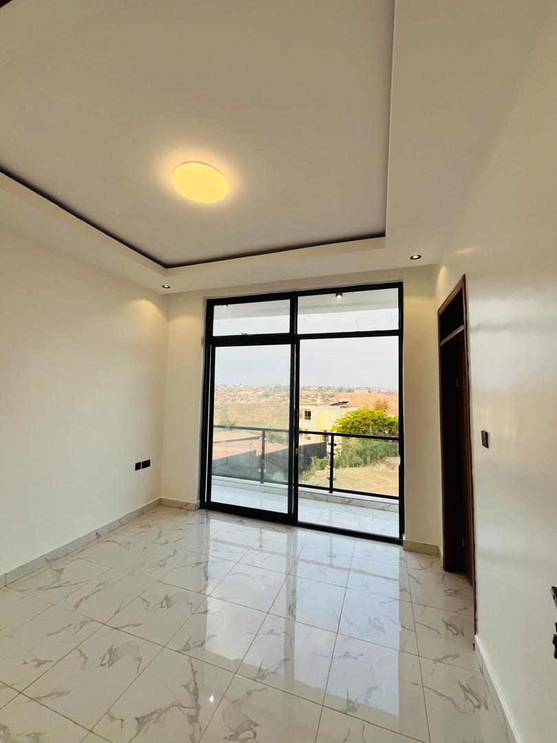 Luxury Villa for Sale in Niboyi — photo 17
