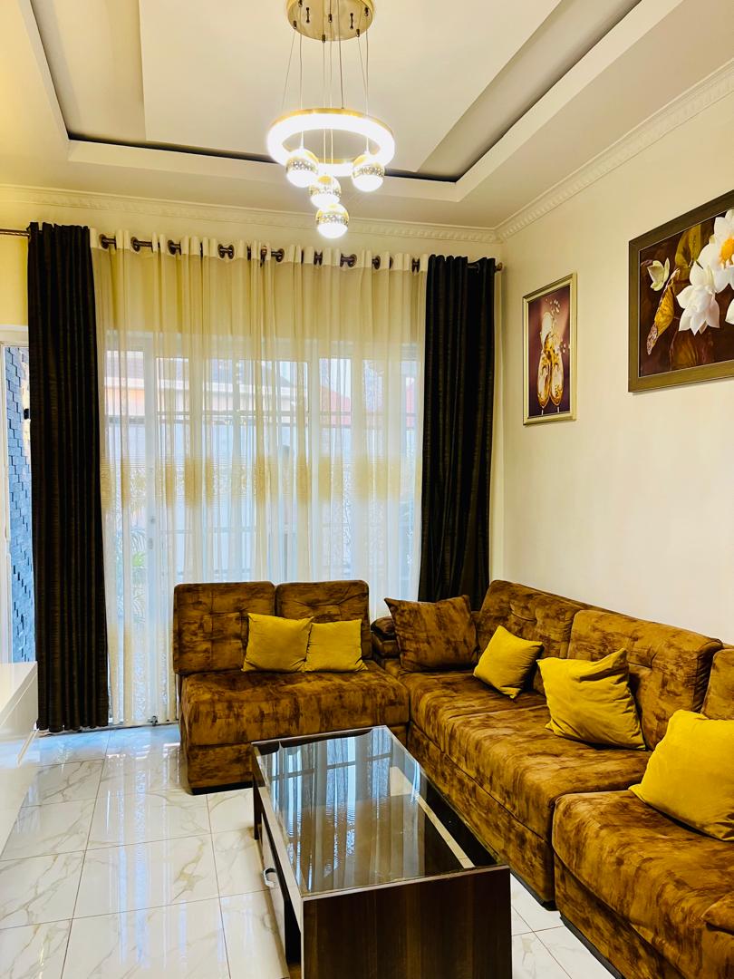House in Kanombe — photo 9