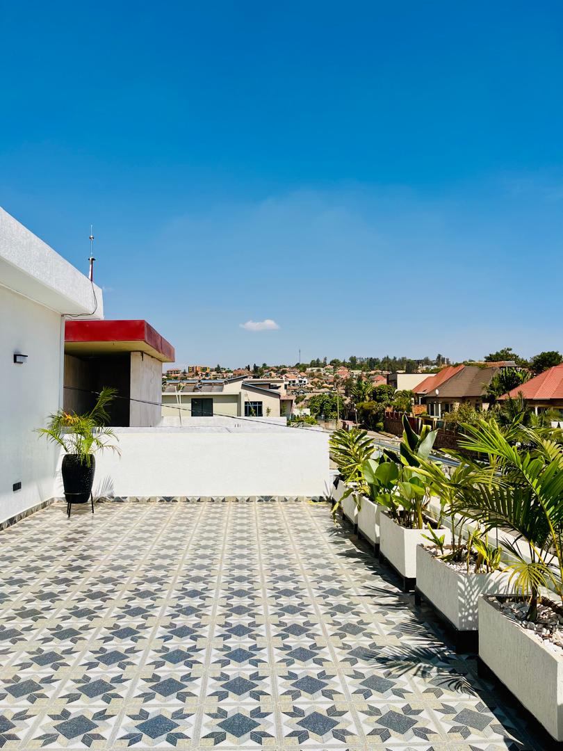 Luxury Modern Villa For Sale in Kibagabaga — photo 12